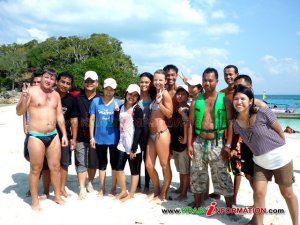 261948_235950266430281_6795621_n